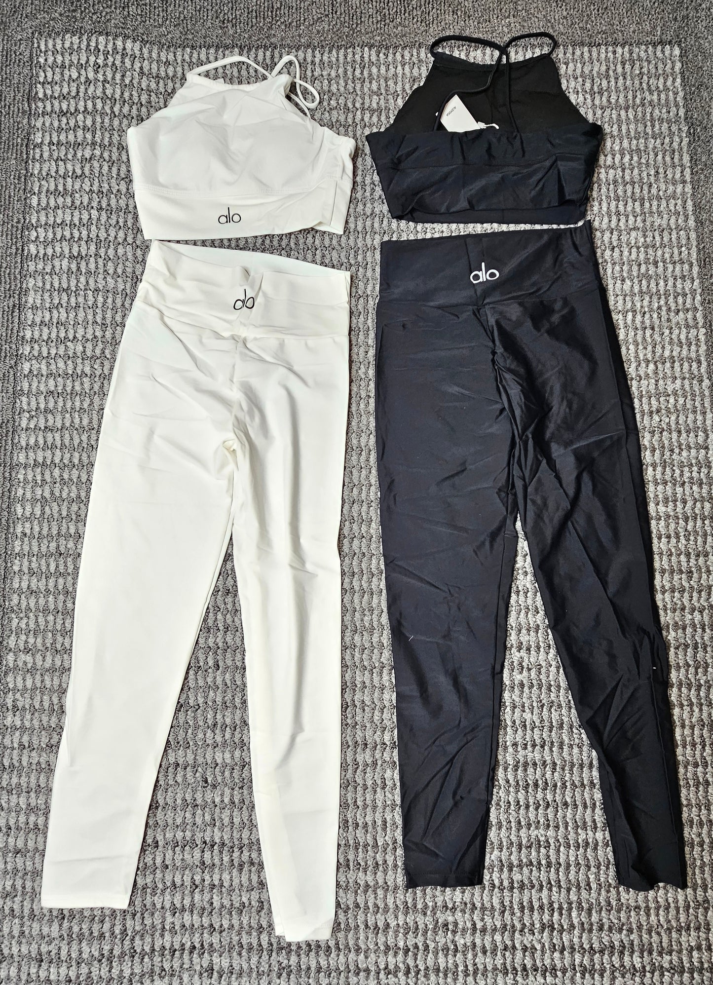 Conjunto deportivo Alo Yoga