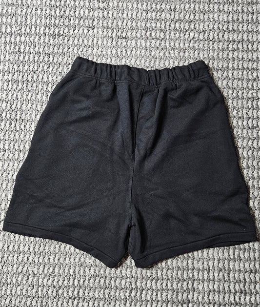 Essentials Short