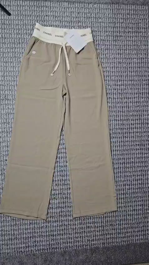 Pantalon Sueltos Chanel