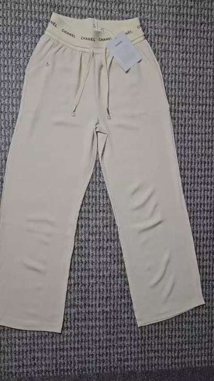 Pantalon Sueltos Chanel